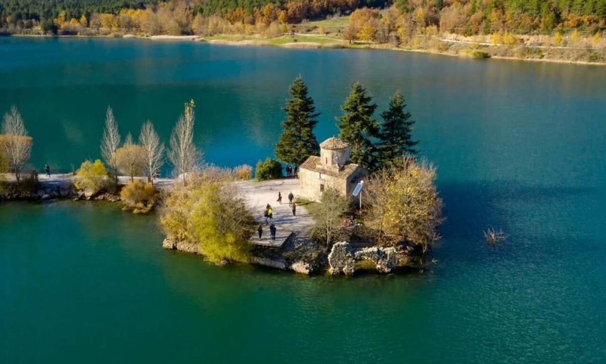 Goura Apartment | Goura Guesthouse Mountain Double Suite Lake Doxa