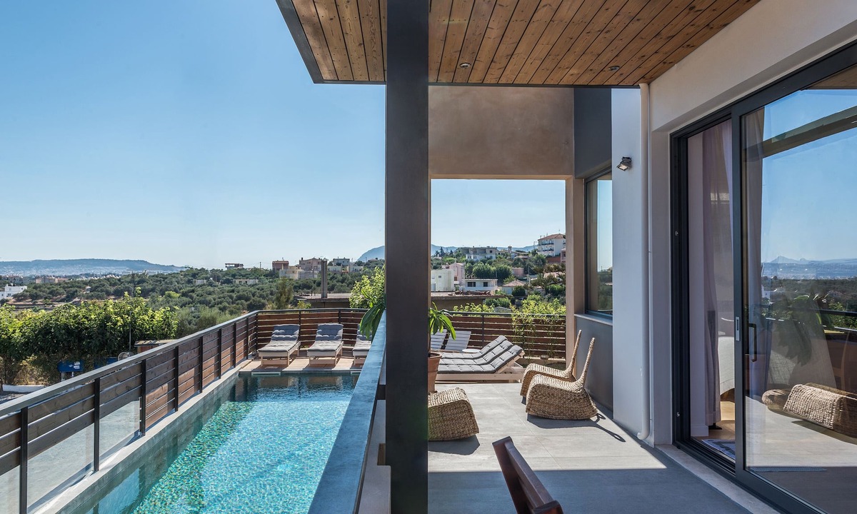 Galatas Villa | Happy Villa. New amazing 300sqm villa close to Chania (with heated pool)