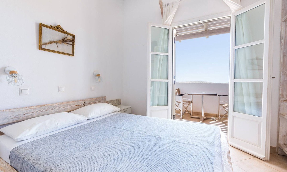 Schoinousa House | Harama Hotel - Studio with sea view