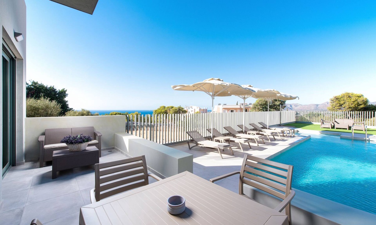 Kounoupidiana House | Heliades Residence