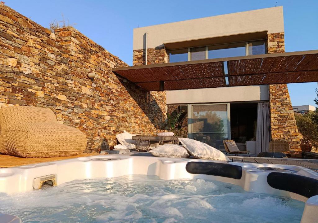 Platia Ammos Villa | Hidden Retreats Kythera