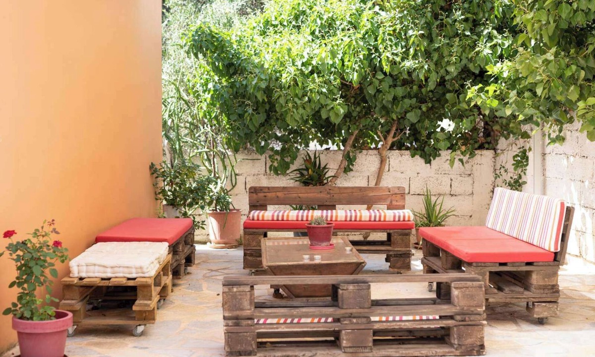 Skala Apartment | Holiday Apartment "Katemari 1" with Balcony, Shared Garden & Wi-Fi