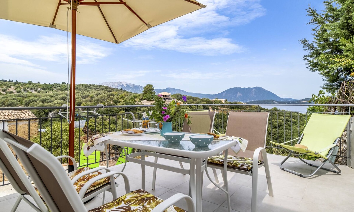 Spartochori Apartment | Holiday Apartment "Scorpios View" with Sea View, Private Terrace & Wi-Fi