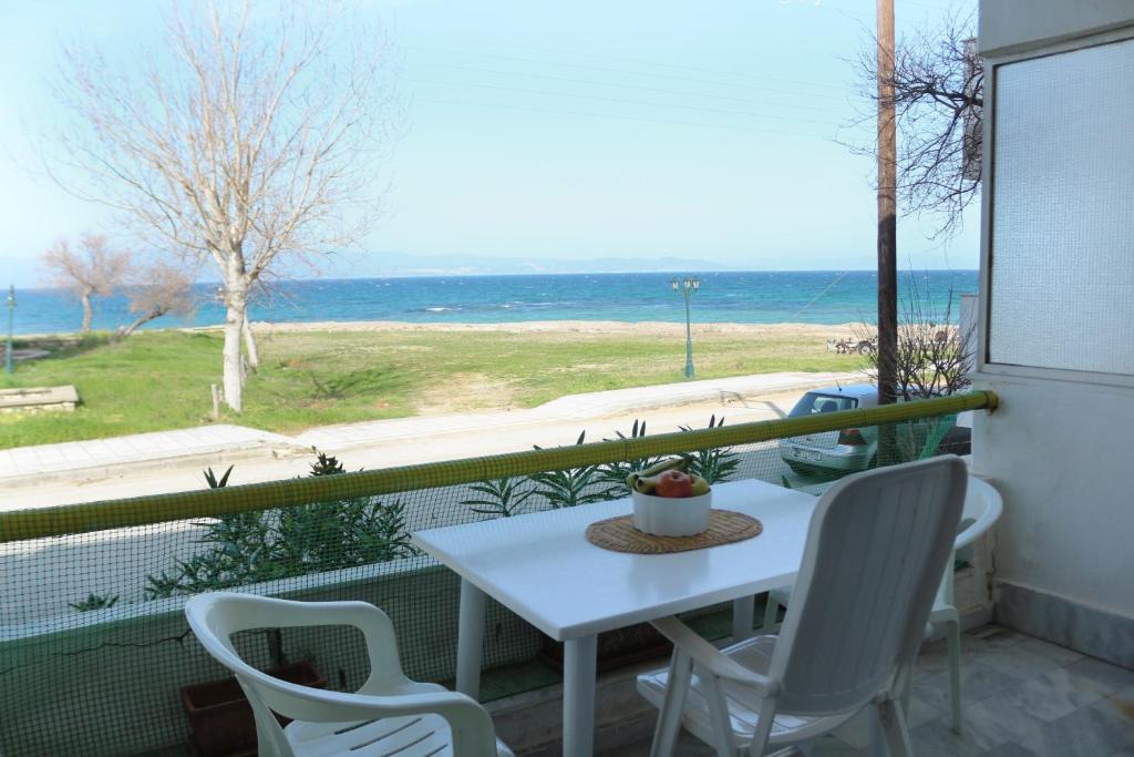 Nea Potidaia House | Holiday Home by the Sea