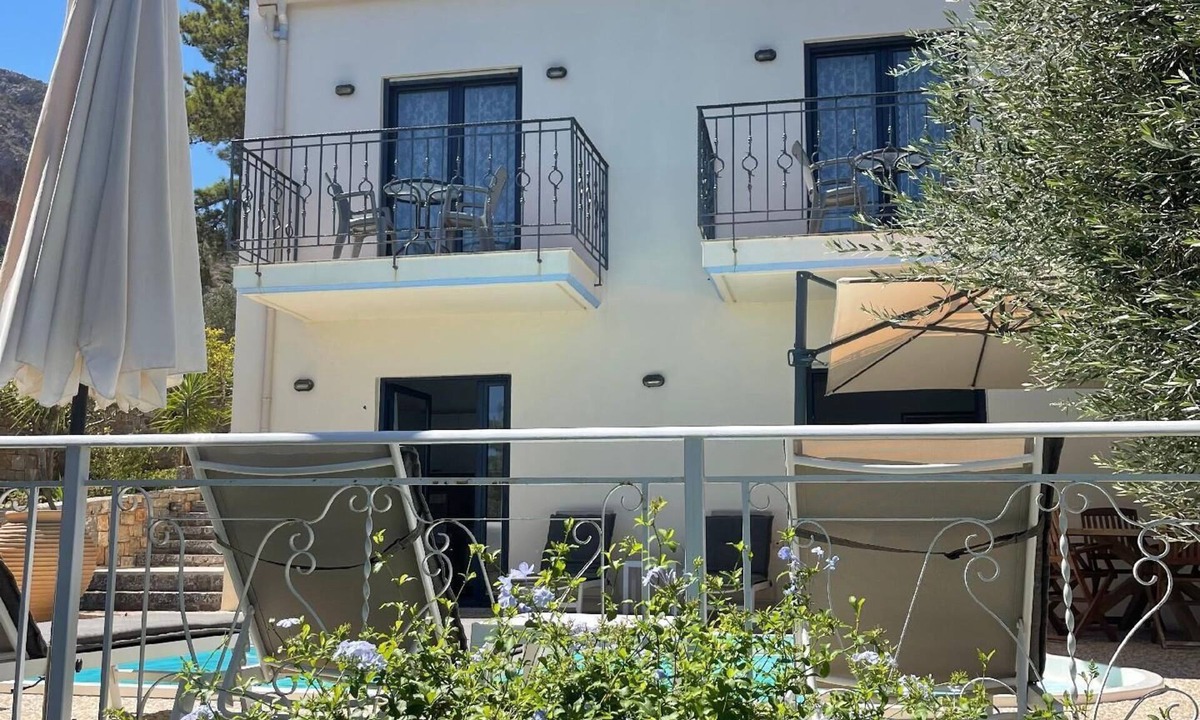 Holiday Chersonissos Persons Bedrooms | Old Hersonissos