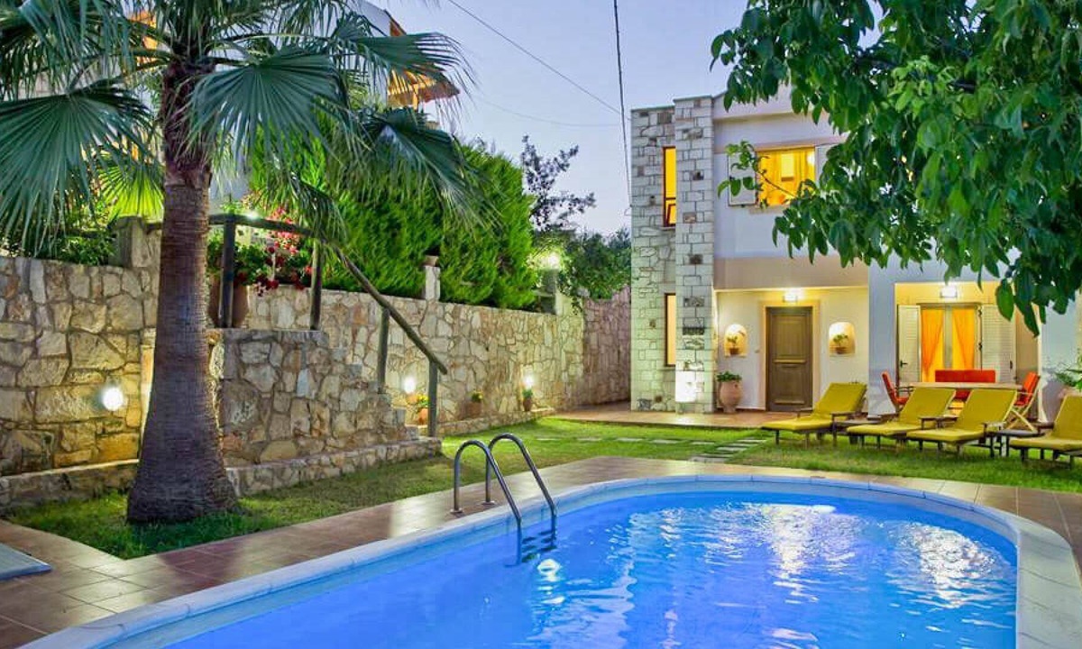 Spilia Villa | Holiday villa in Chania with private pool, beautiful views and large garden