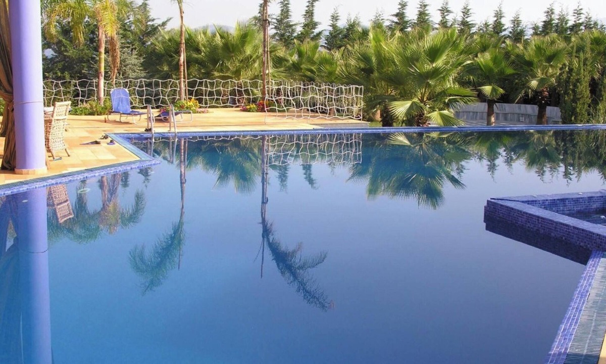 Eretria Villa | Homerez - Luxurious Villa in Eretria with Private Pool