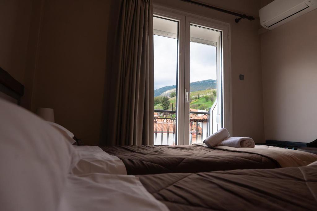 Distomo Hotel | Hotel Koutriaris