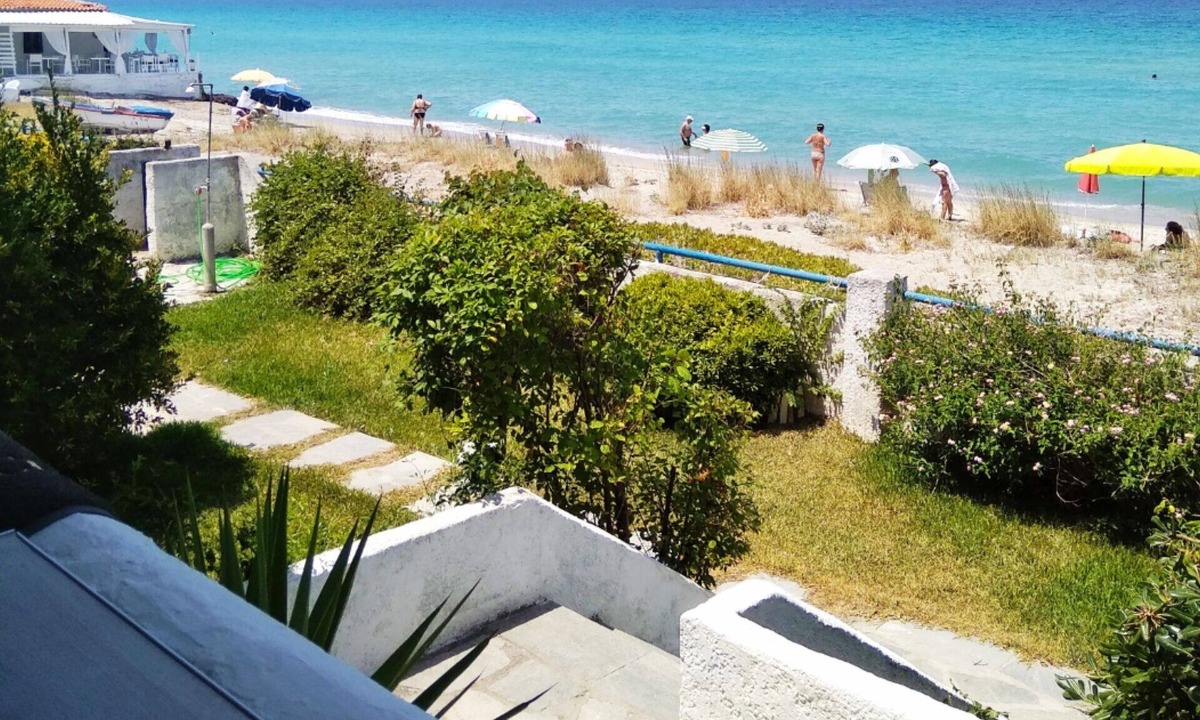 Skala Fourkas House | House by the sea with amazing view