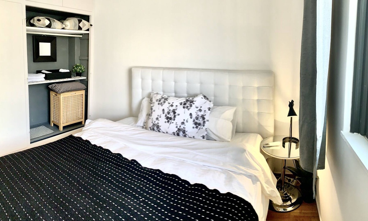 Nea Ionia Apartment | Impeccable 3-Bed Apartment in Athens