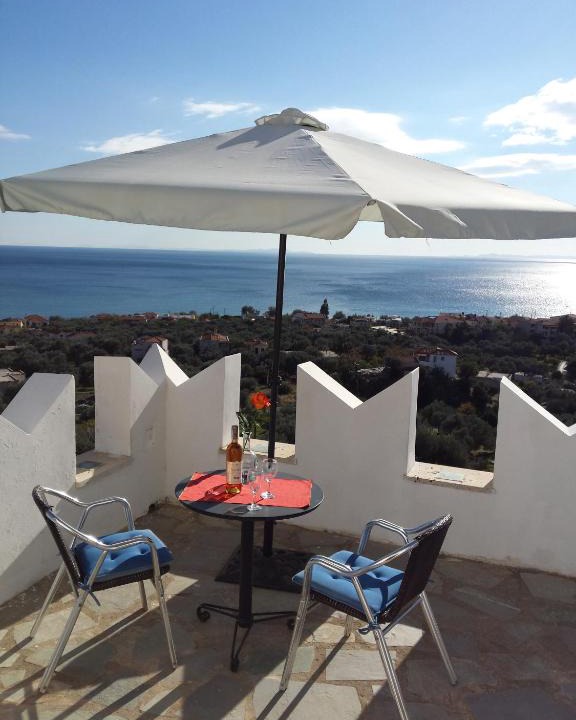Marathokampos Apartment | Kastro Villas