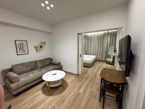 Kiato Apartment | Kiato City Stay