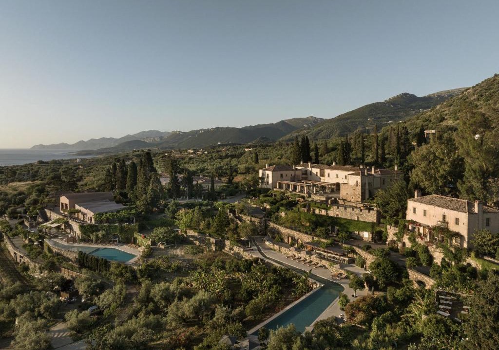 Xifias Hotel | Kinsterna Hotel