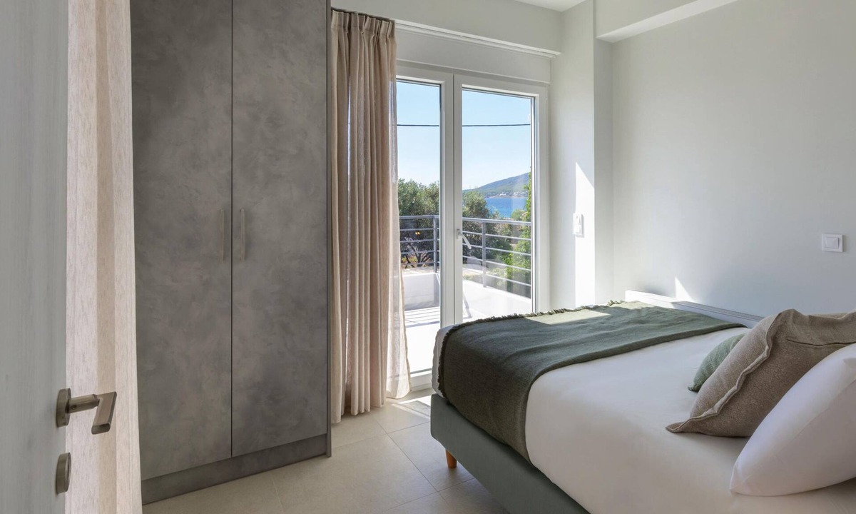 Spata-Artemida Villa | Komos Villas by Airstay