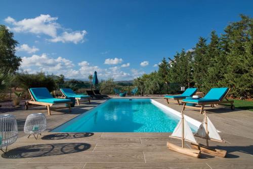 Analipsi Villa | Kotinos Villa - 5BD Private Pool Villa in Hersonissos