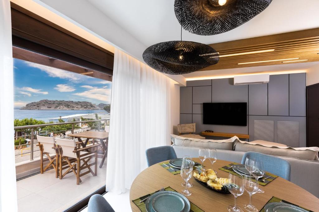 Plaka Apartment | La Vista Azul - Sea View Apartment