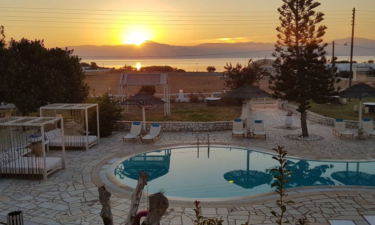 Ampelas Apartment | Large Rooms,apartments.all the Room Viewing to the sea and the Swimming Pool