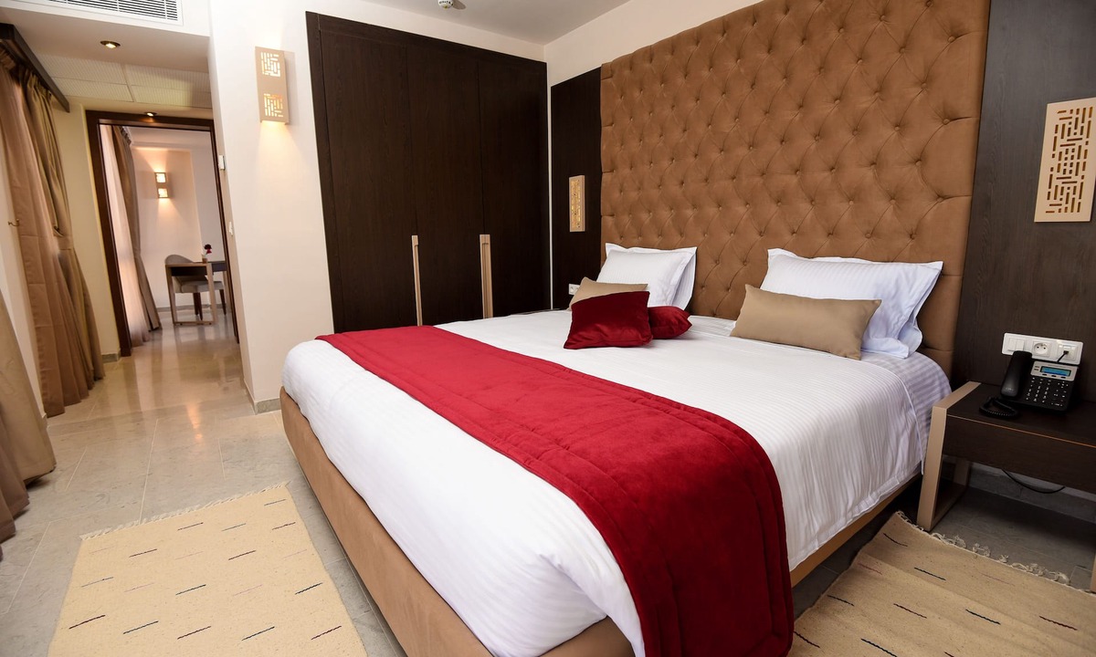 Megrine Hotel | Lescure Business Hôtel and SPA