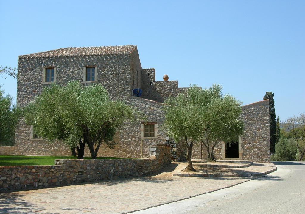 Velies Hotel | Liotrivi Historical Mansion & Boutique Hotel