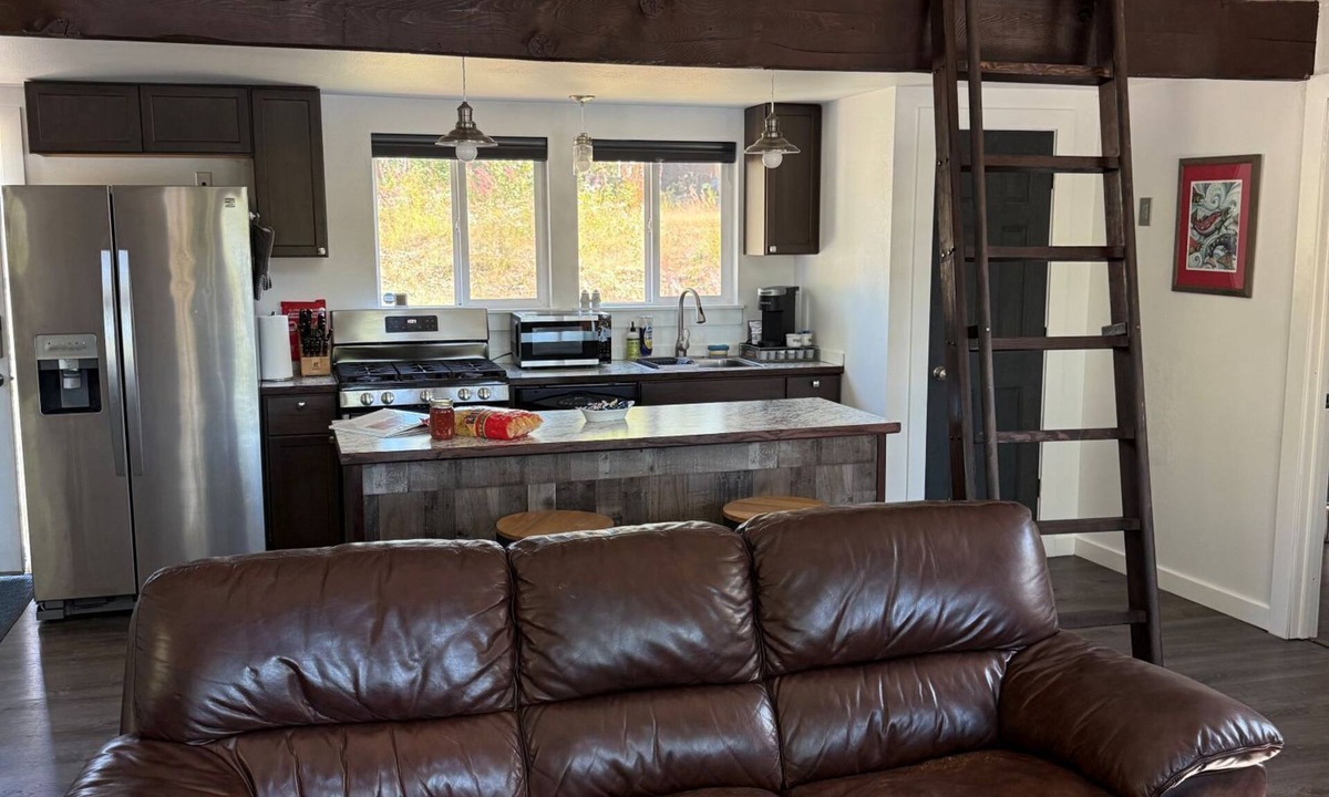 Willow House | Long Lake Slice of Heaven. Beautiful lake front home with activities for all.