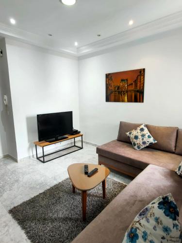 Les Berges Du Lac II Apartment | luxurious and cosy apartment close to tunsia mall lac 2