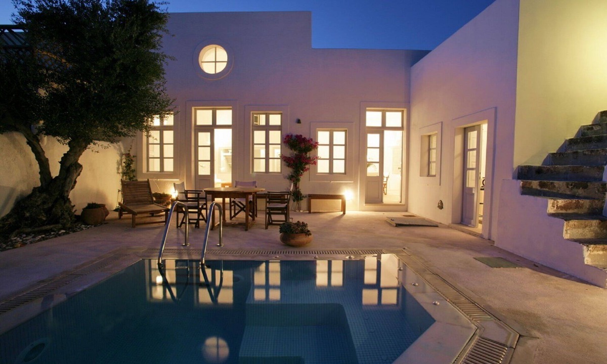 Imerovigli Villa | Luxury Imerovigli villa in breathtaking setting