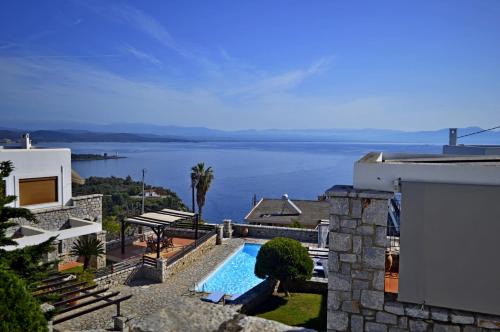Mavrovouni Apartment | Malvazios Villas Azure Sea