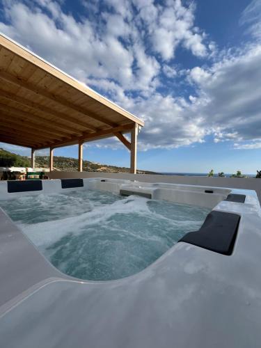 Triopetra House | Mano's House