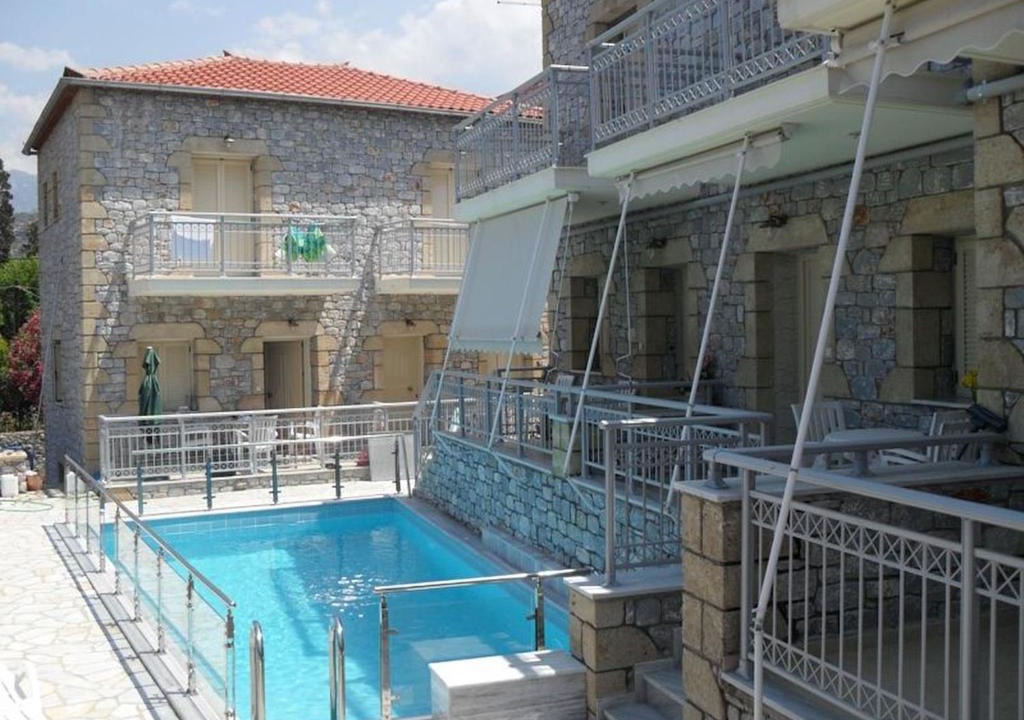Stoupa Apartment | Manoleas Villas - Apartment 8