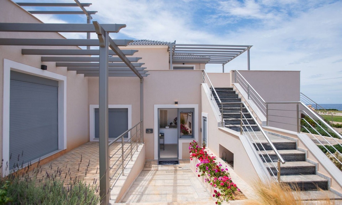 Agrilos Apartment | Mantis Seaside Houses