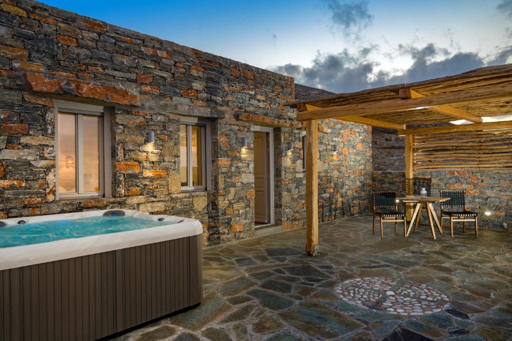 Chora Folegandros House | Maris Private Residence