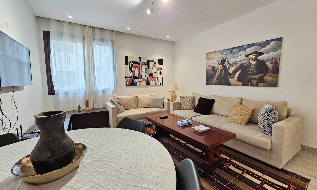 La Marsa Apartment | Modern Luxury Apartment in La Marsa, Tunisia - Perfect Getaway