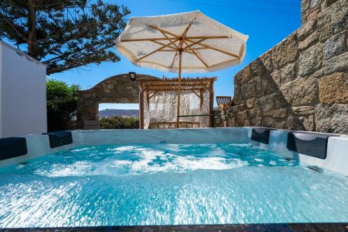 Ano Mera Apartment | Mykonos Double Luxury Suites Collection-With External Hot spa Adults only