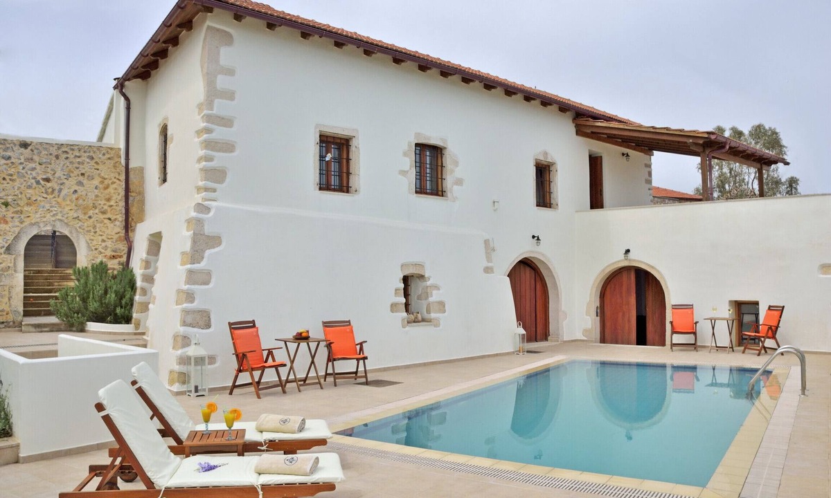 Kefalas Villa | Mylo villa,Pool,Next to All Amenities,Kefalas