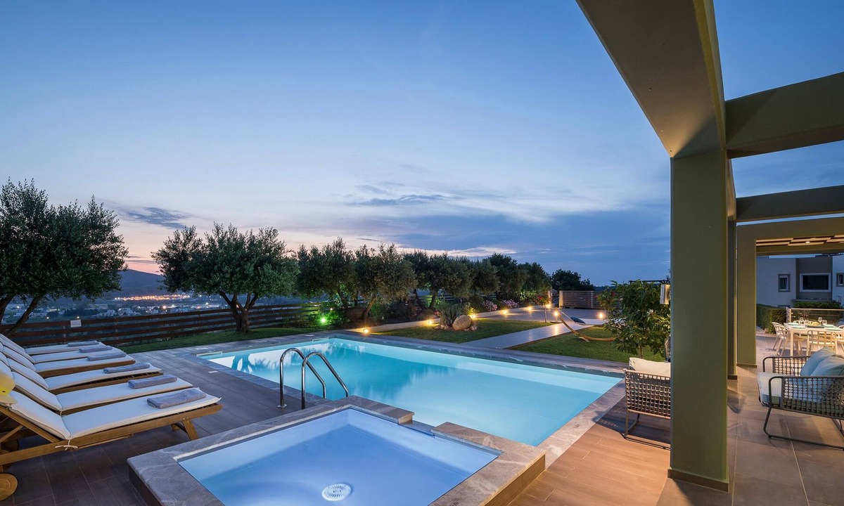 Olive Villa | Potistiria