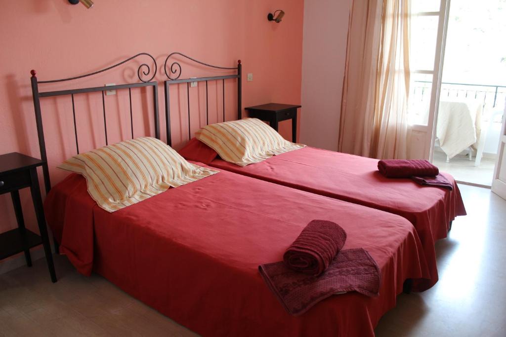 Paleokastritsa Apartment | Natasa and Spiros