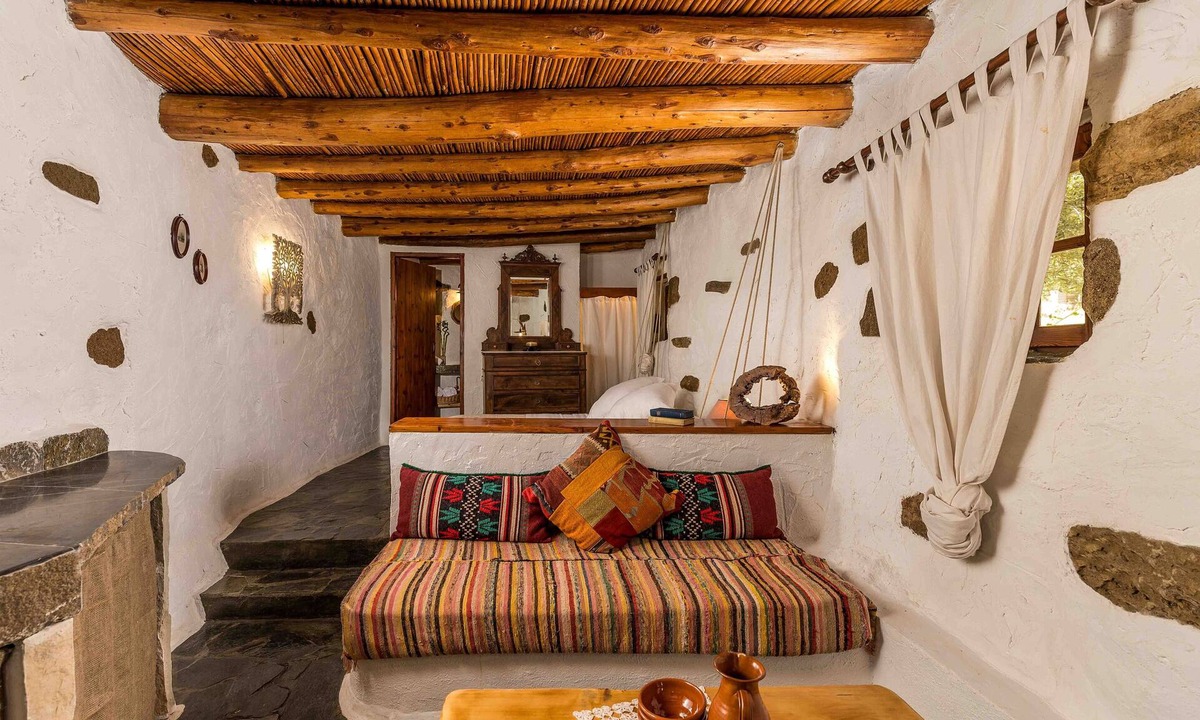 Aspros Potamos Cottage | Natura cottages