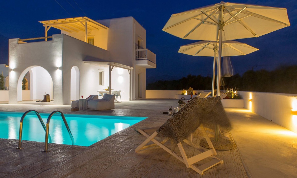 Lounge Villas | Naxos Town