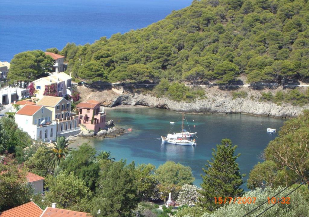 Assos Apartment | Niriides Apartments
