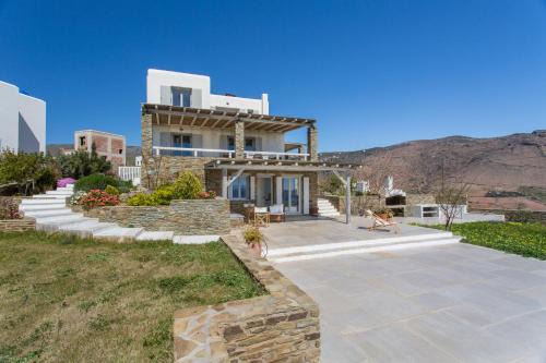 Gavrio House | Nok Island Villa by Hostandros