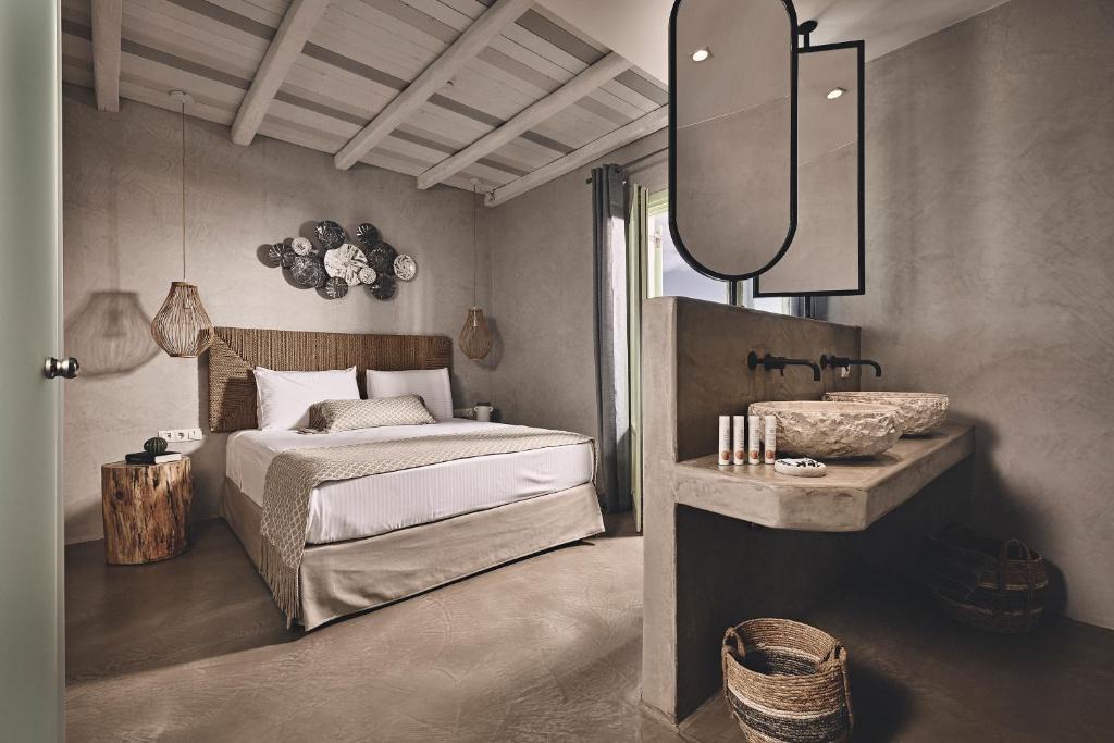 Apollonia House | Noon Beyond Accommodation