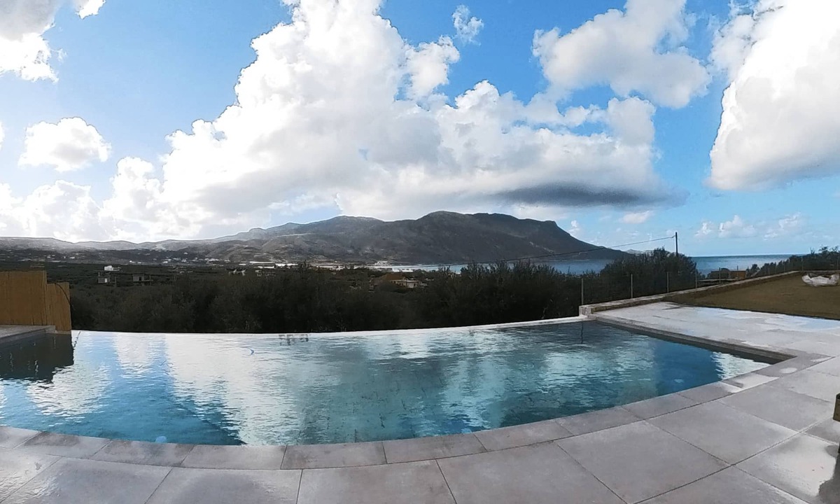 Trachilos House | Nusa Retreat- 3 Bedroom residence - Seaview infinity private pool
