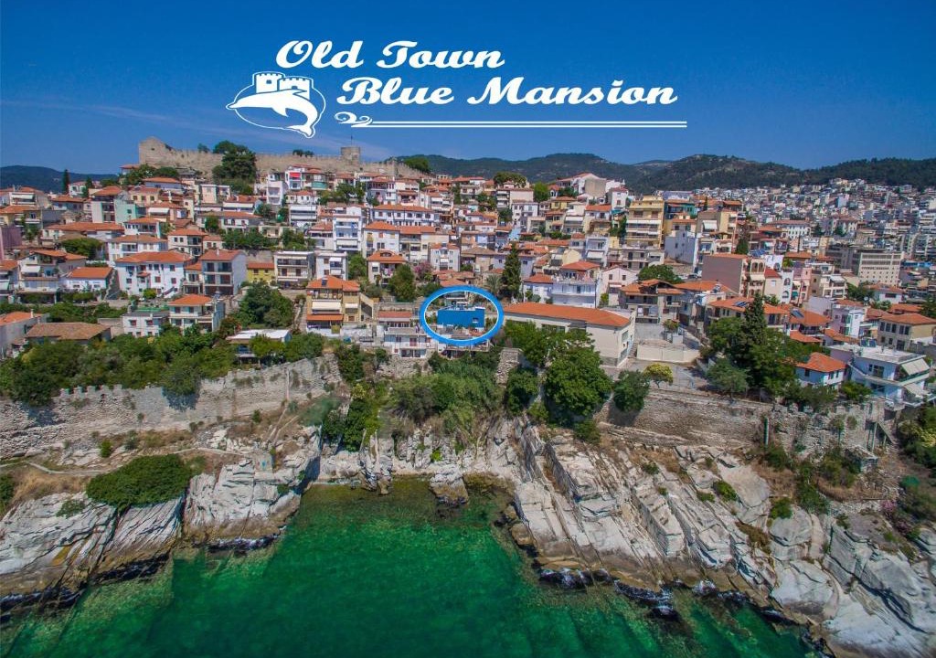 Kavala House | Old Town Blue Mansion