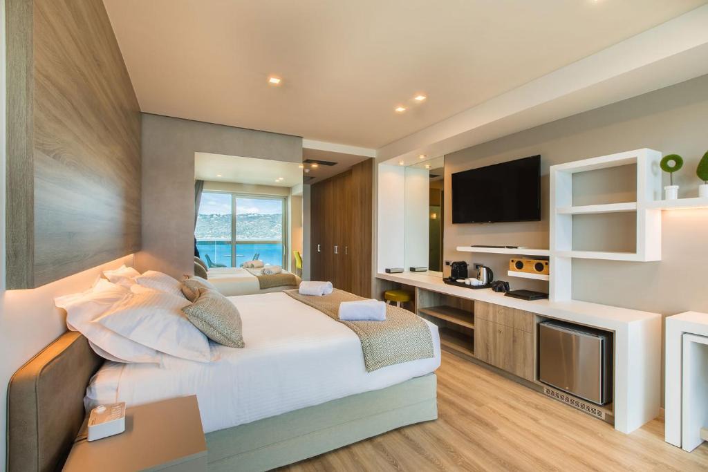 Oniros Residences | Souda