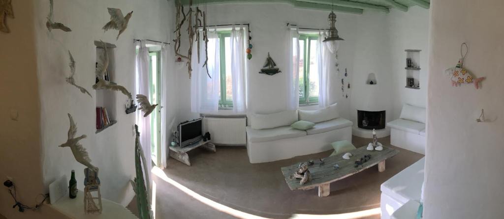 Kea House | Otzias green cottage