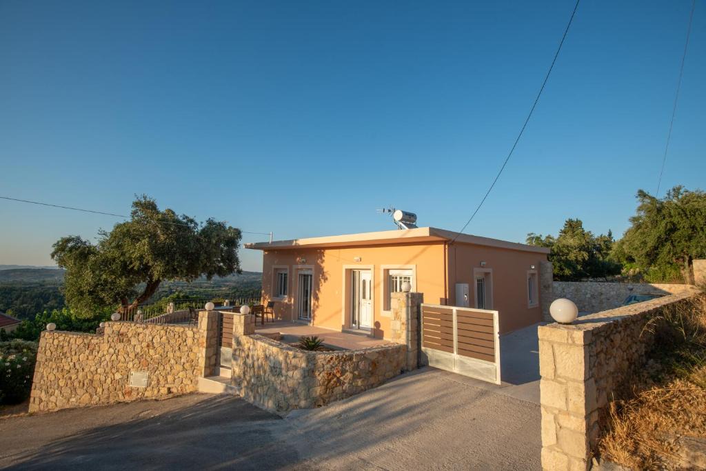 Tzitzifes House | Panorama Country Residence