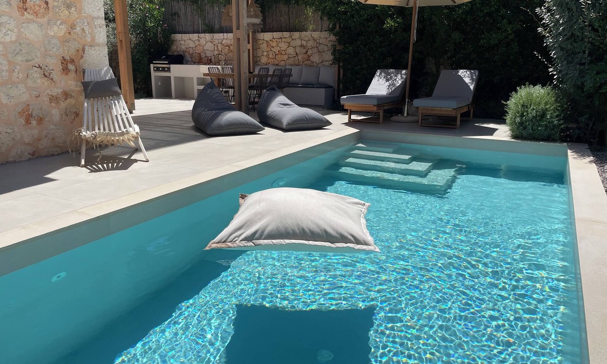 Lefkada Villa | PAPADRIA VILLAS MODERN LUXURY VILLAS private swimming pool near KATHISMA BEACH