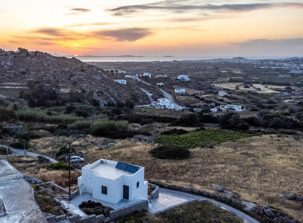 Glinado Apartment | Passa Corda Suites with amazing view