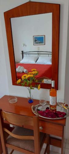 Amoudi Apartment | Pelagos Studios