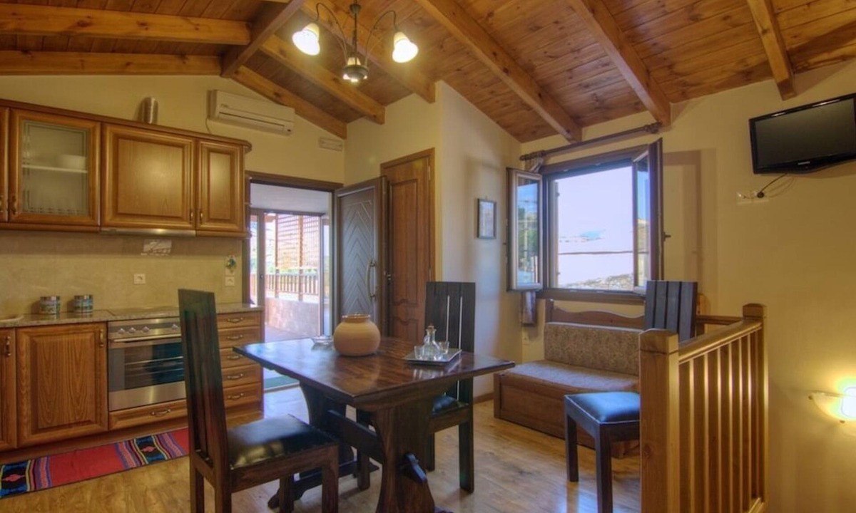 Panormos House | Pension Lucy